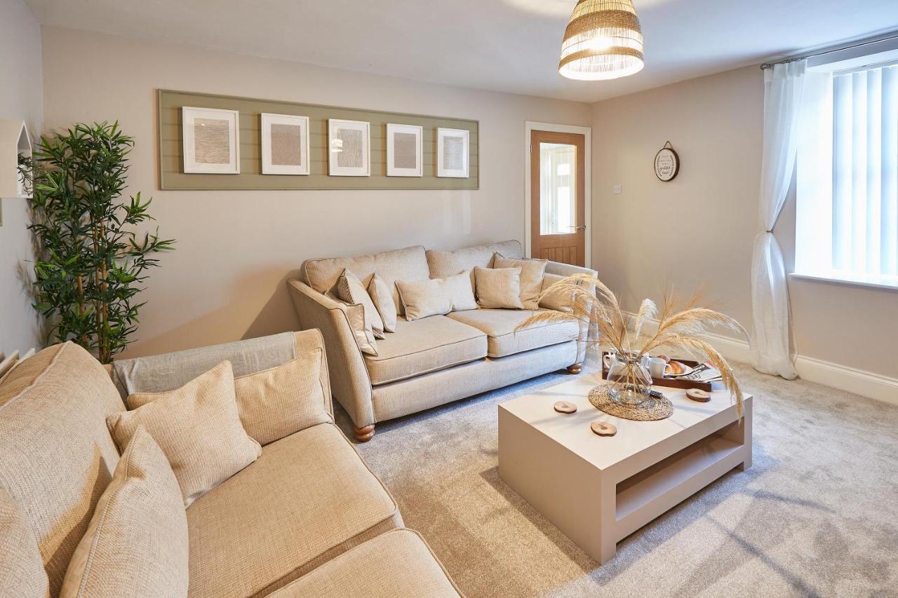 Host & Stay - Sion Hall Cottage 阿尼克 外观 照片